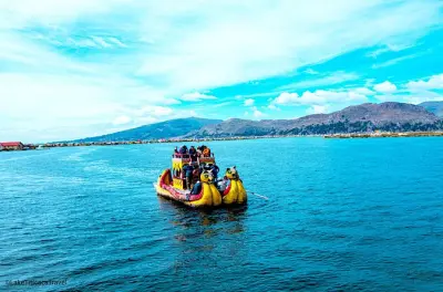 Lake Titicaca: Uros Schwimmende Inseln und Taquile