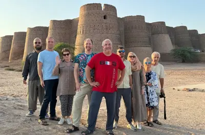 3-tägige Tour Multan, Bahawalpur & Derawar Fort ab Lahore