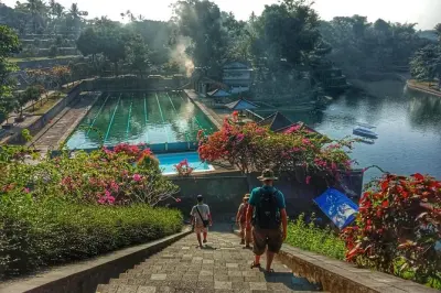 Lombok Tagesausflug: Wasserfälle, Täler & Sonnenuntergang