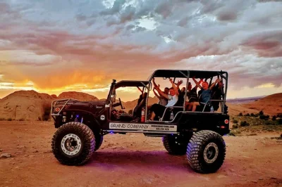 Moab, hell’s revenge trail, dinosaurier-spuren, familien-4x4-tour mit snacks, fotos und lokalem guide in „the beast“ – ein abenteuer für groß und klein.