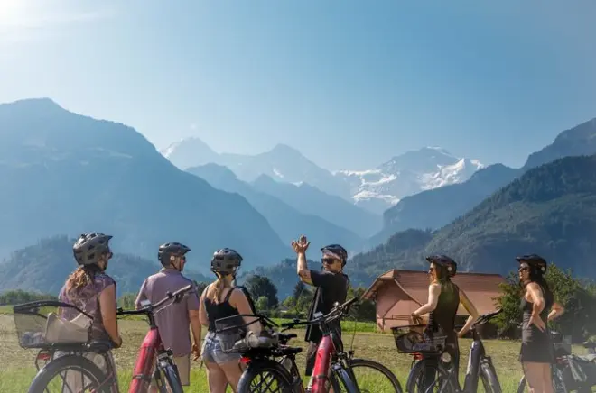 Interlaken E-Bike Tour: Lakes, Rivers, Castles & Local Spots