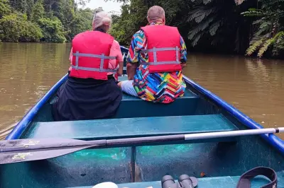 Canoë et balade nocturne à Tortuguero : Découverte de trois habitats