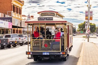 Kalgoorlie-Boulder Heritage Tram Tour: Superpit & Goldfields