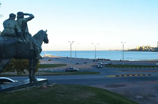 Tour privé d'une journée complète à Montevideo : Tous les quartiers