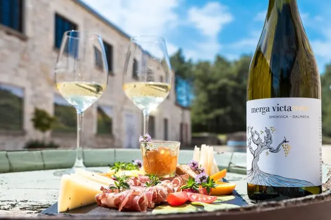 Private Korcula Wine Tour: Pupnatska Luka Road & 5 Tastings