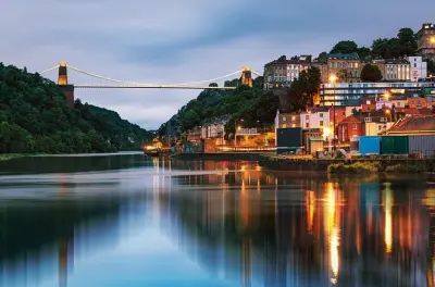 Bristol harbourside: Tour a piedi autoguidato al tuo ritmo