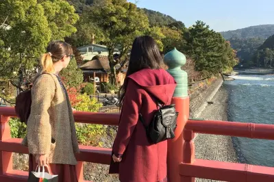 Passeggiata a Uji, città del matcha: Cerimonia del tè e degustazione
