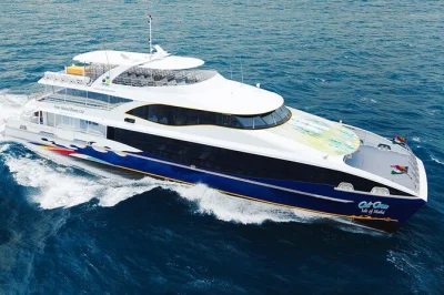 Feel the sea breeze on your la digue to mahe ferry, with a quick transit at praslin. reliable daily service, easy baggage policy, and local advice for smooth booking.