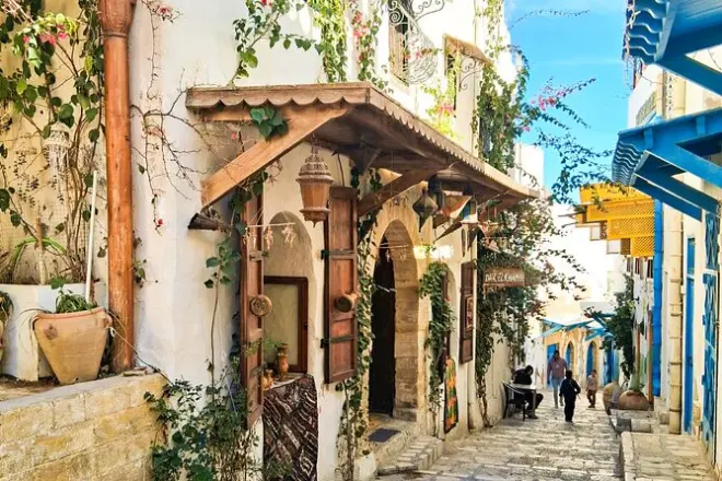 Visite privée demi-journée medina de Sousse, Kantaoui et Hergla