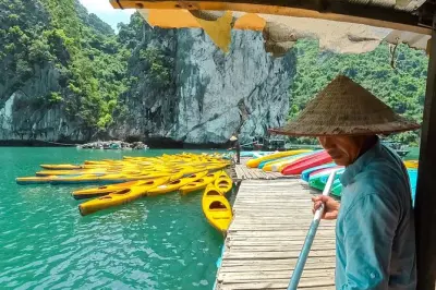 Snorkeling in Ha Long Bay: Kayak, Lunch & Monkey Island