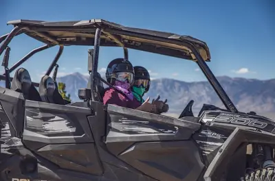 Tour in Razor off-road nella Carson Valley: 2 ore nel deserto