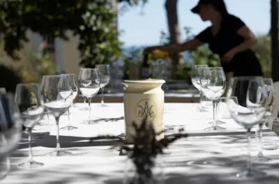 Dégustation et visite de la cave à barriques étrusque d’Orvieto