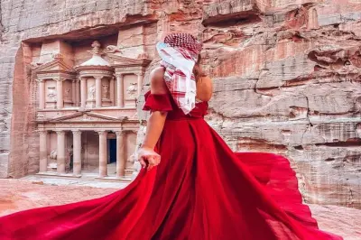 2-tägige Privattour Jordanien: Petra, Wadi Rum & Totes Meer