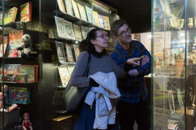 Scopri il museum of brands di londra, esplora 150 anni di packaging e cultura pop, e salta la fila con il tuo biglietto. accesso facilitato per sedie a rotelle incluso.