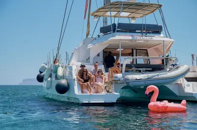 Snorkel en Chania: Catamarán con almuerzo y bebidas