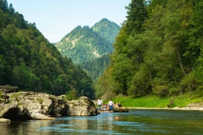 Feel sheep’s cheese in your hands, glide on dunajec river rafts, and ride a mountain chairlift—all with hotel pickup from krakow. includes local tastings and entry fees.