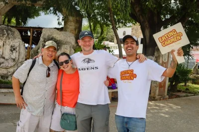 Entdecke tulum mit einem lokalen guide, koste streetfood und frische säfte abseits der touristenpfade. kleine gruppen, vegetarische optionen und spannende geschichten inklusive.