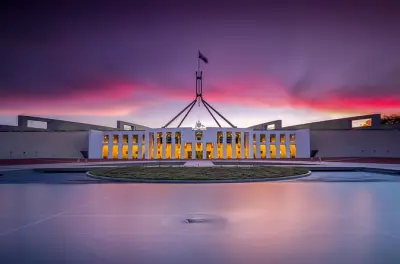 Canberra Private Walking Tour: Parliament House & Gallery