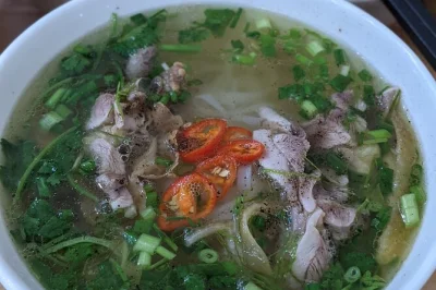 Learn to cook classic vietnamese dishes in hoi an or da nang with a local chef. includes hotel pickup, hands-on class, and a relaxed meal you made yourself.