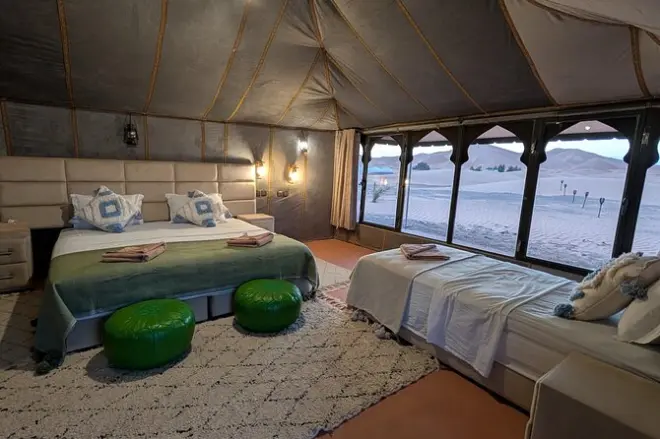 Merzouga Wüstencamp Luxus: Kamelritt & Privatzelt