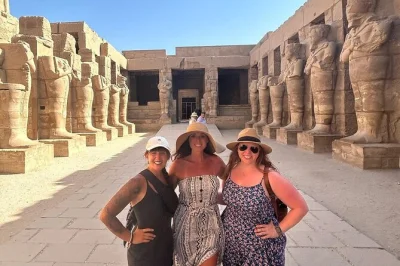 Step inside ancient tombs at the valley of kings, walk beneath hatshepsut’s columns, and taste a real falafel lunch. includes hotel pickup and private guide.