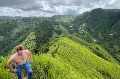 Abenteuer mit Klippensprung und Wanderung am Cerro Mime in Orocovis