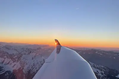 Private Plane Aerial Tour: Over the Swiss Alps