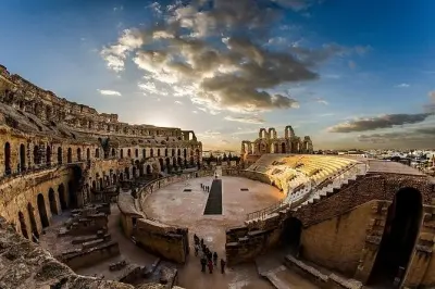 Visite de Kairouan avec El Jem et Monastir : Accès guidé à 3 villes
