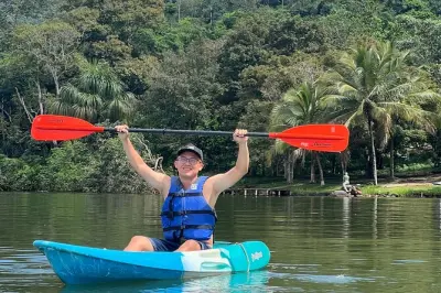 Blue Lagoon Tarapoto: Raft crossing, boat trip & swim