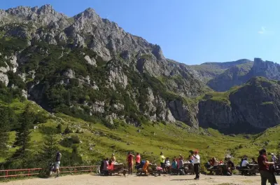 Leichte Tageswanderung Karpaten: Private Führung, sanfte Wege