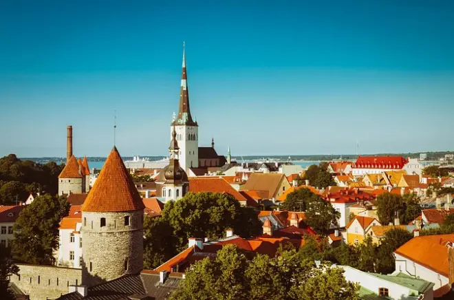 Privater Tagesausflug Tallinn ab Helsinki: 3-stündige geführte Tour