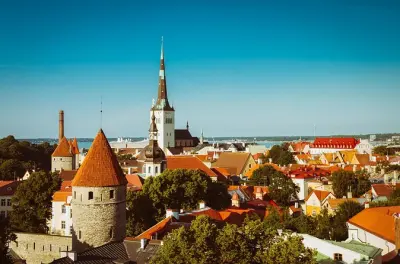 Privater Tagesausflug Tallinn ab Helsinki: 3-stündige geführte Tour