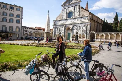 Pedal through florence’s iconic streets, from ponte vecchio to the duomo, on a vintage bike tour with a local guide. includes helmets, water, and flexible rain policy.