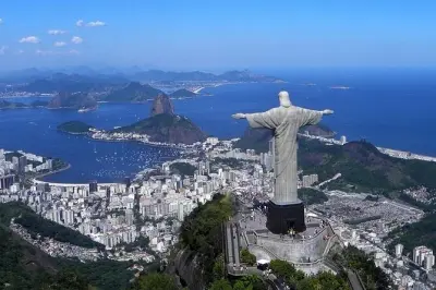 Christ the Redeemer & Rio City Tour from Búzios: 12-Hour Day Trip