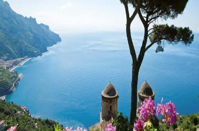Tour privado por la costa de Amalfi con almuerzo de Positano a Ravello