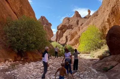 Escursione privata al canyon Monkey Fingers a Boumalne Dades