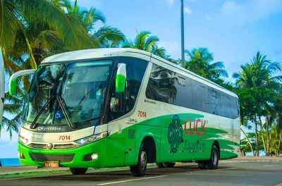 Transfert aéroport Maceió-hôtel : Véhicule suivi par satellite
