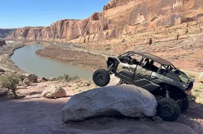 Guida UTV a Moab: Hell's Revenge e Slickrock