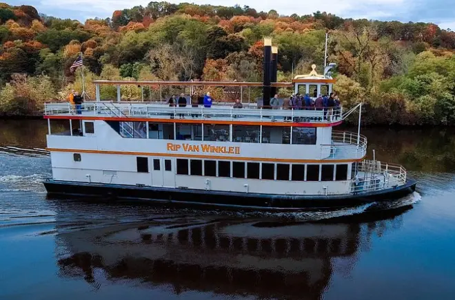 Crucero por el río Hudson desde Kingston: Tour de 90 minutos