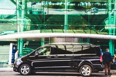 Arrive in porto stress-free with a private airport transfer, personal pickup at arrivals, and a comfortable ride to your hotel. includes english-speaking driver.