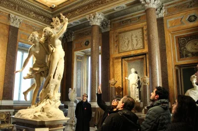 Explore a galeria borghese em roma com entrada prioritária, grupo pequeno e guia que dá vida a bernini e caravaggio. ingresso sem fila incluso.