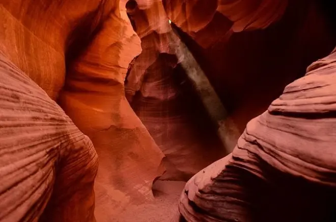 Secret Antelope Canyon em Page: Grupos pequenos e guias navajos