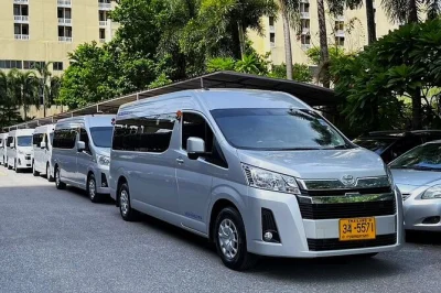 Arrive in bangkok stress-free with a private airport transfer, all tolls and parking included. local driver meets you inside the terminal, water and towels provided.