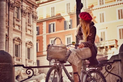 Explore roma de e-bike com guia local – veja coliseu, fontana di trevi, gueto judaico e muito mais. grupos pequenos ou passeio privado, inclui e-bike, capacete e guia experiente.