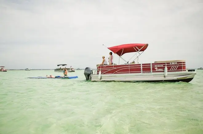 Location de ponton à Destin : Capitaine jusqu’à Crab Island