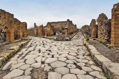 Explore pompeii ruins and naples city center with a licensed guide. includes naples underground tour, skip-the-line ticket, and local insights.