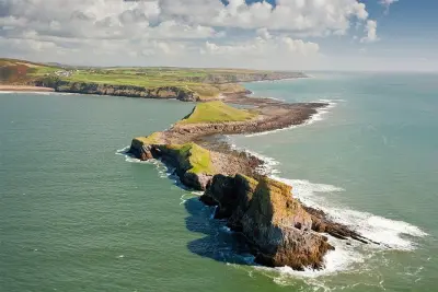 Cardiff to Rhossili Bay day tour: Golden Gower Coast with guide