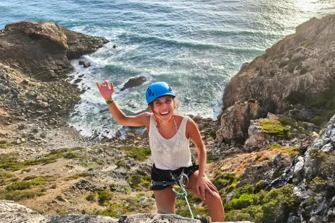 Rock Climbing in Cascais from Lisbon: Sea Cliff Routes