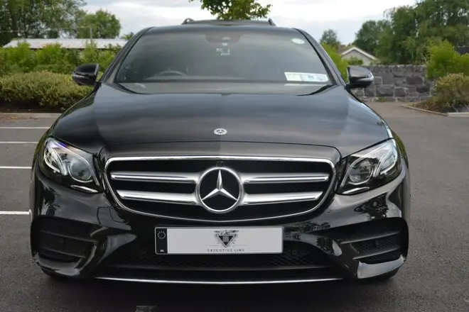 Transfert premium Mercedes de Clifden à l’aéroport de Dublin
