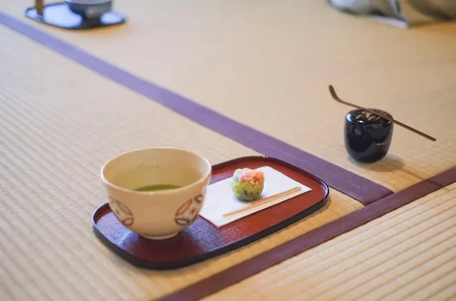Cérémonie du thé à Odawara : Apprendre à préparer le matcha